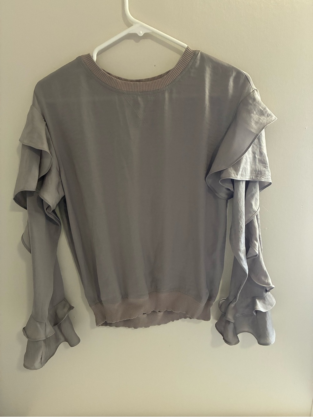 Express Gray Blouse With Ruffle Sleeves SZ XS